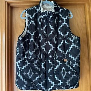 Ariat x Pendleton Reversible Dilon Vest. Like new, worn once.
